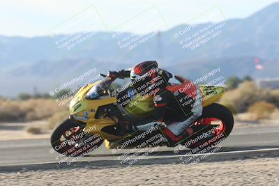 media/Nov-02-2025-CVMA (Sun) [[337aff29ab]]/Race 16-Formula Twins-Formula 40 UL(Holeshot)/